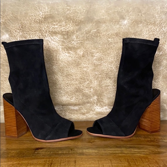 Aldo Shoes - Black Suede “IBANIA” Aldo Chunky Heel Bootie